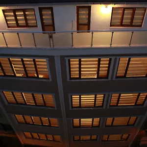 birinci-apart-istanbul.istanbul-turkeyhotels.com/